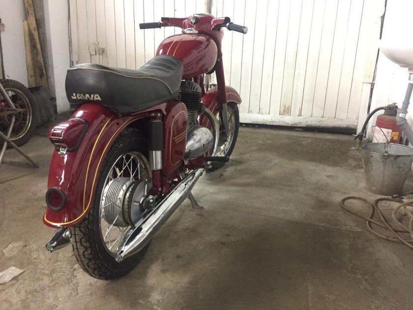 Мотоцикл ява 350 стару
