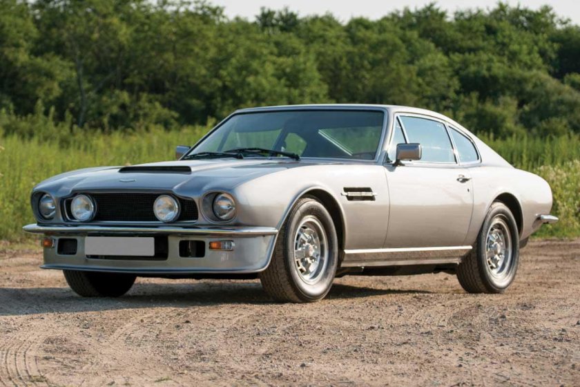 Aston Martin v8 1972