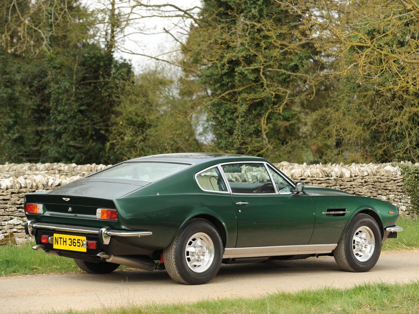 Aston Martin v8 1972