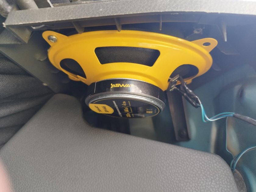 Проводка для задних динамиков Шевроле Нива купить