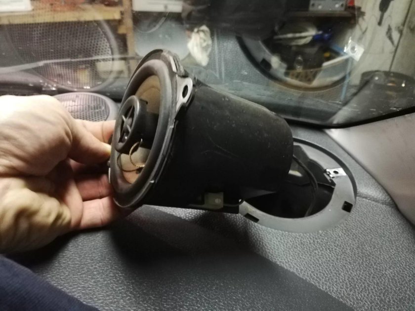 Задние динамики Спарк м300