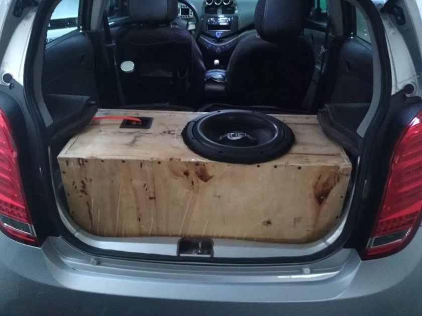 Chevrolet Spark автозвук