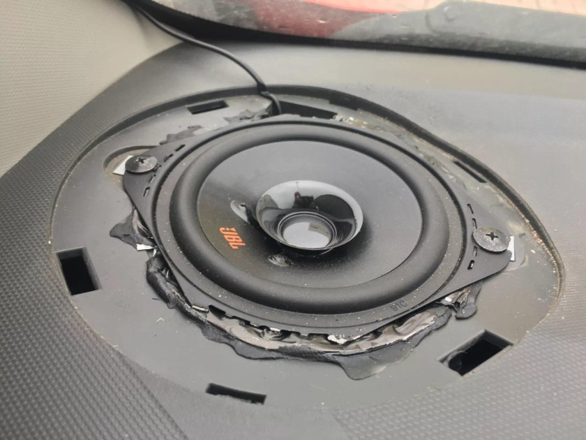 Задние динамики Спарк м300