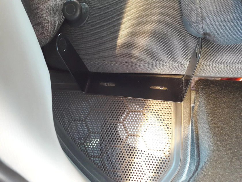 Задние динамики Spark m300