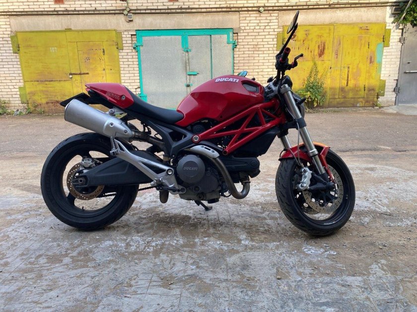Мотоцикл ducati