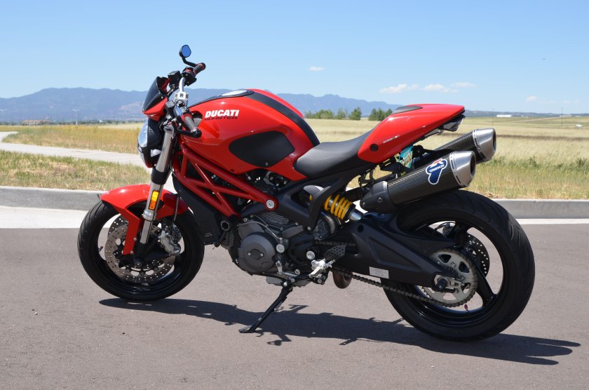 Ducati Monster 696