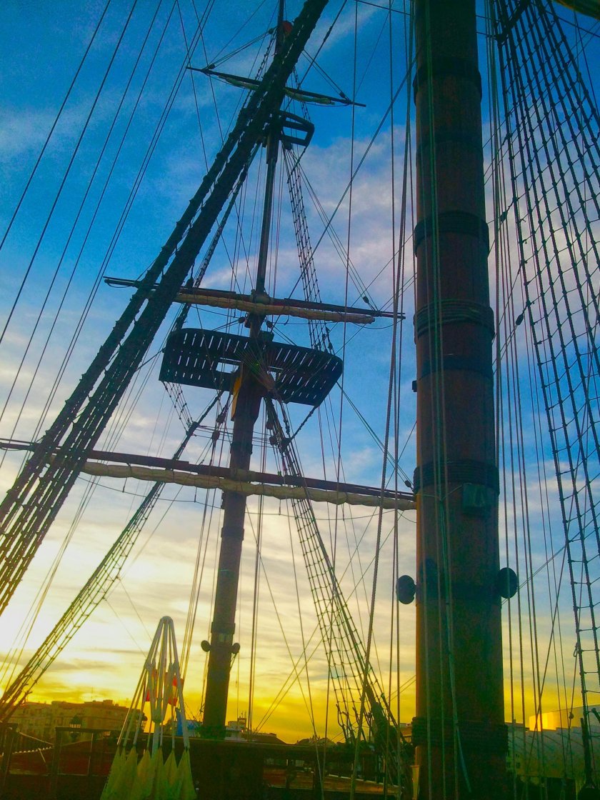 Смотрящая башенка на мачте