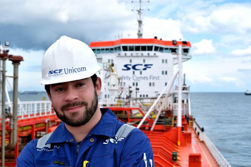 Механик на судне