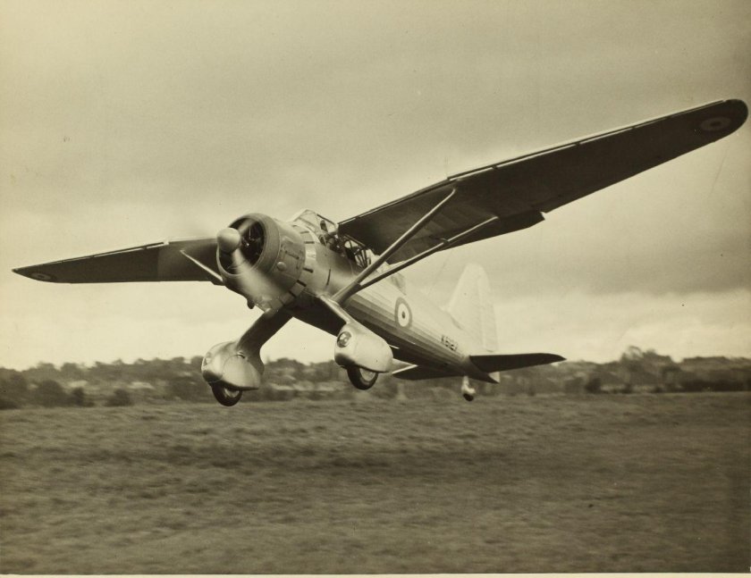 Лизандр самолет