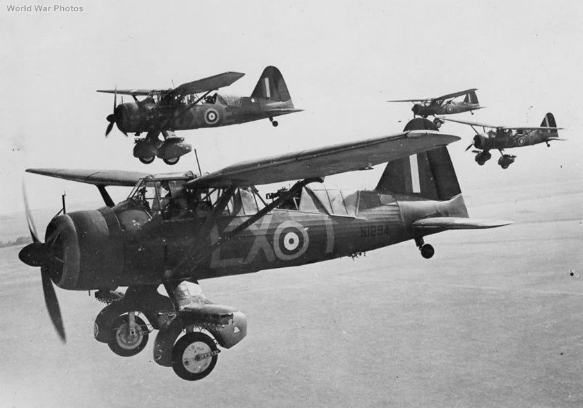 Lysander самолет