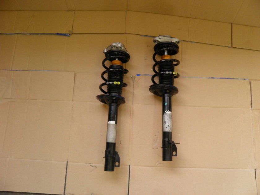 Амортизатор Макферсон