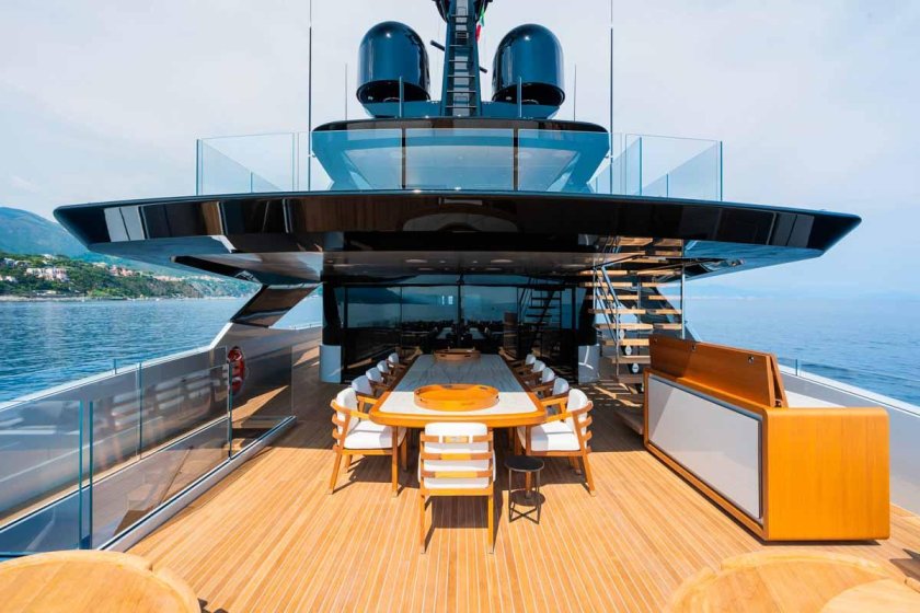 Роскошная яхта