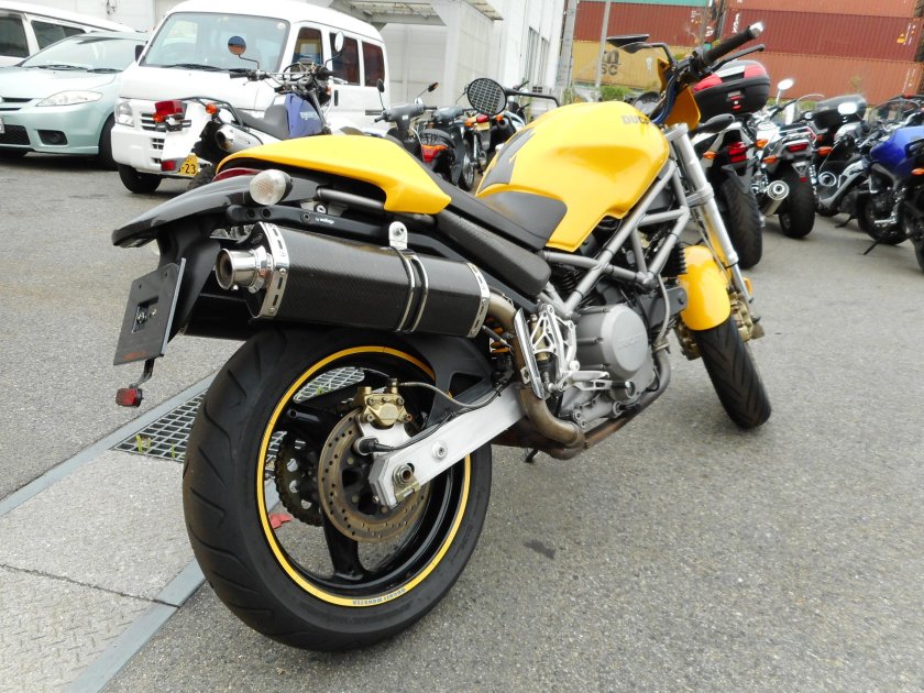 Ducati Monster 800