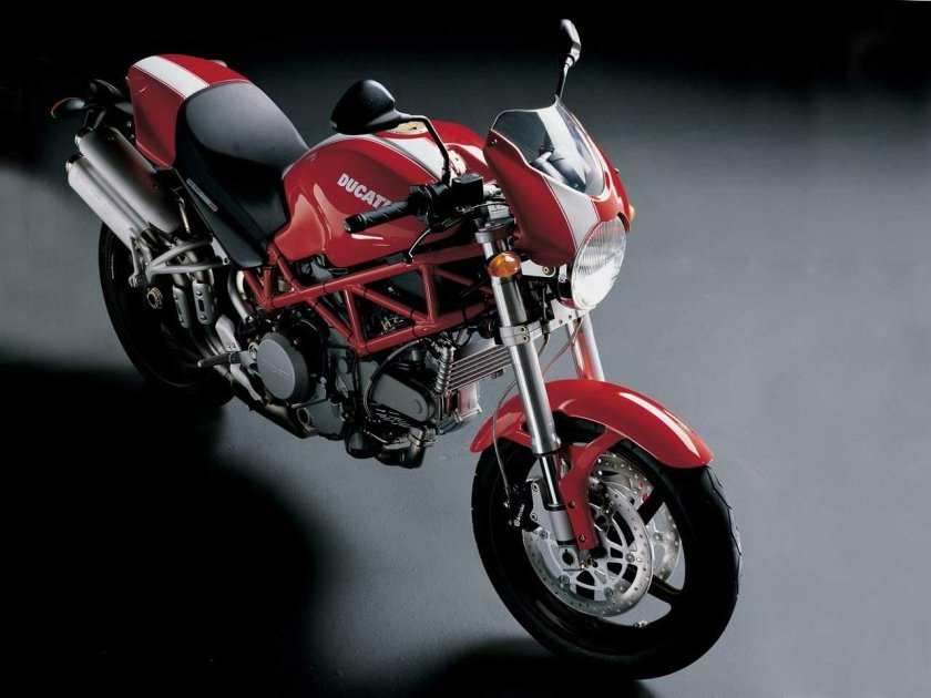 Ducati Monster s2r