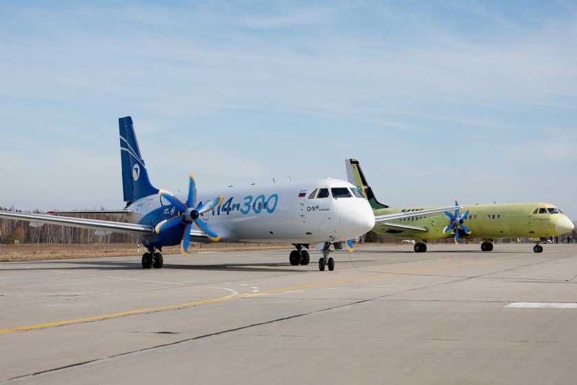 Самолет ил 114 300