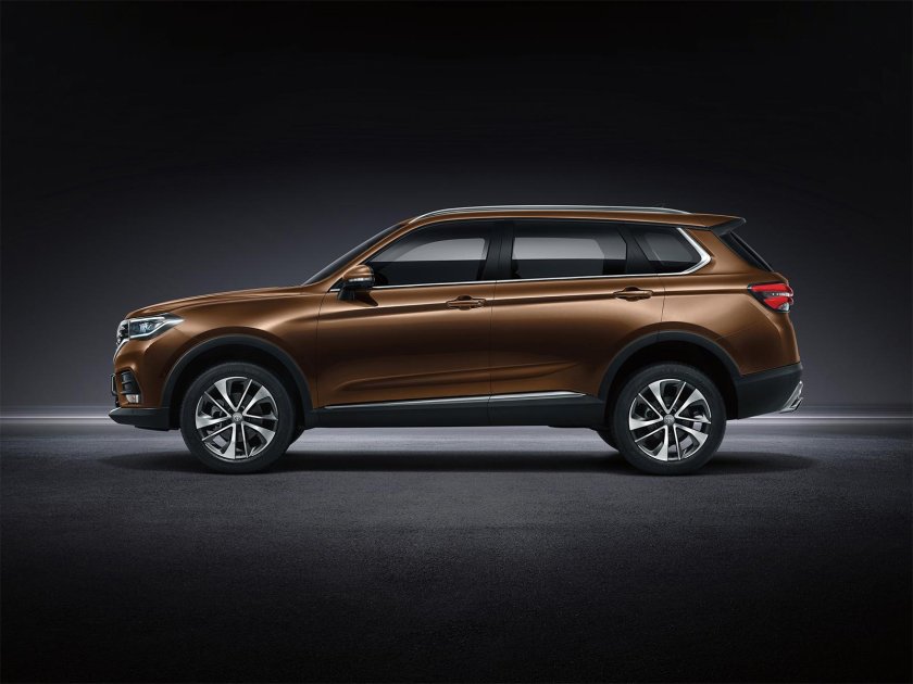 Кроссовер Brilliance v7