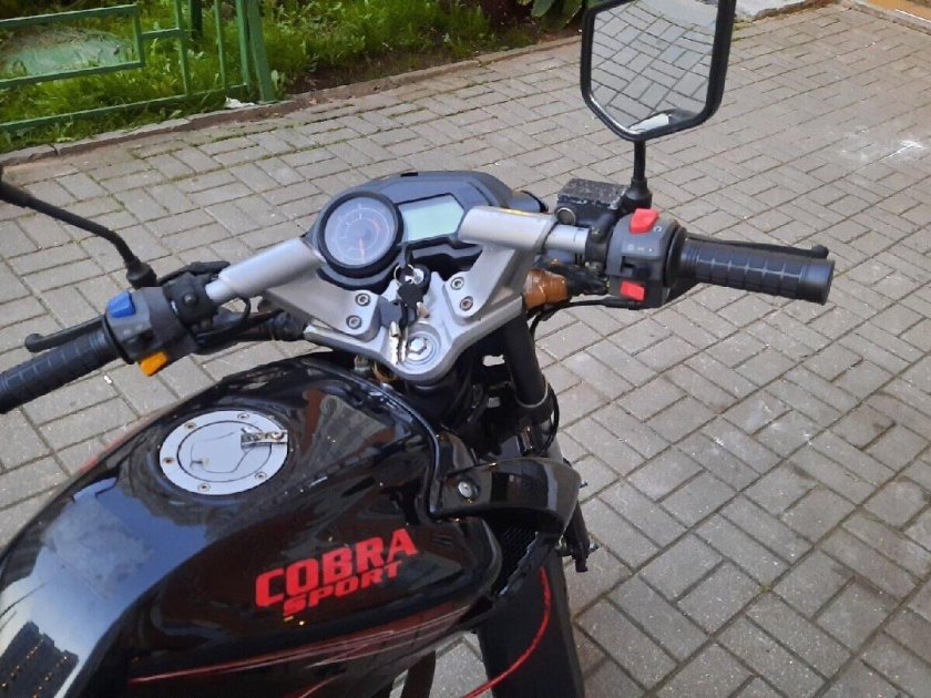 Cobra Crossfire 125