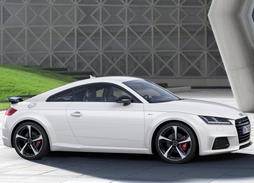 Audi TT S line