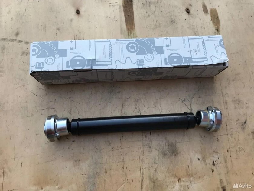 Вал переднего кардана Гранд Чероки wk1