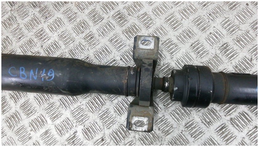 Карданный вал для Мерседес 201