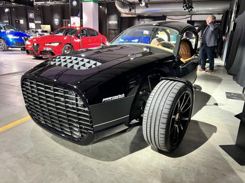 Vanderhall edison 2