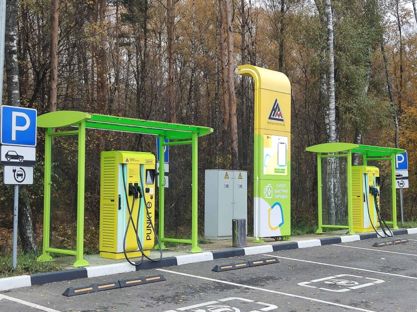 М4 станции быстрой зарядки электромобилей