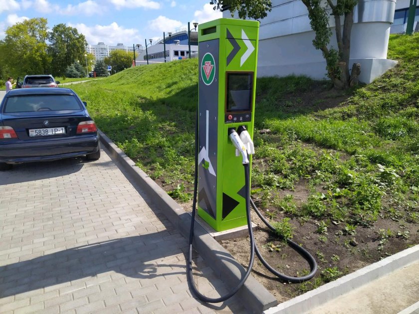 Станция электрозаправки