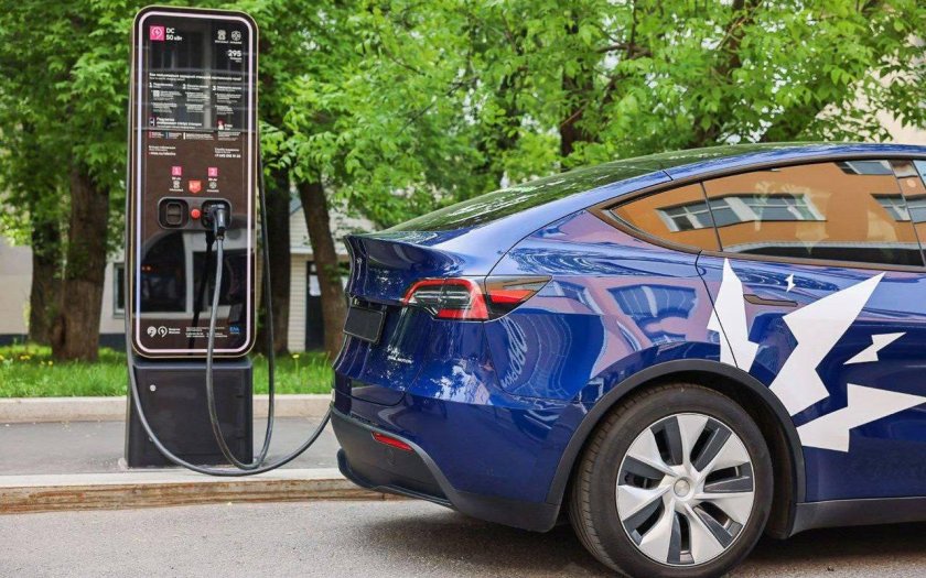 Зарядные станции для электромобилей