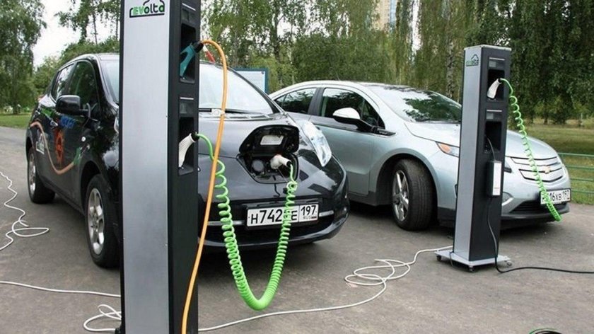 Зарядки электромобилей на м4