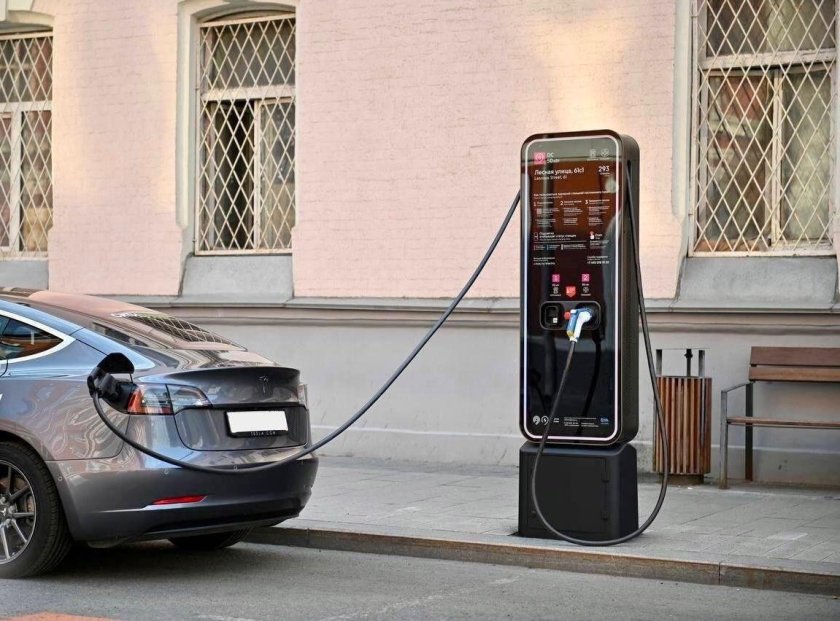 Электрозаправка для электромобилей в Москве