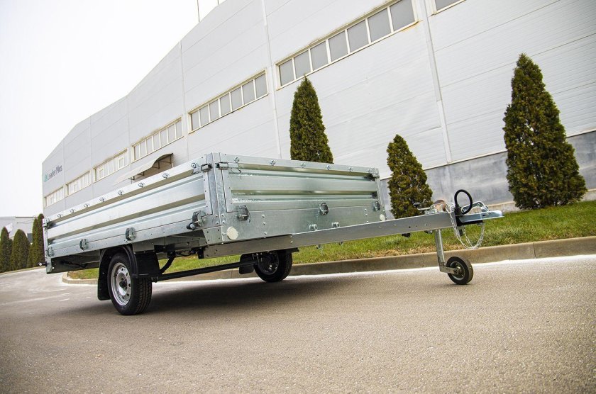 Прицеп бортовой