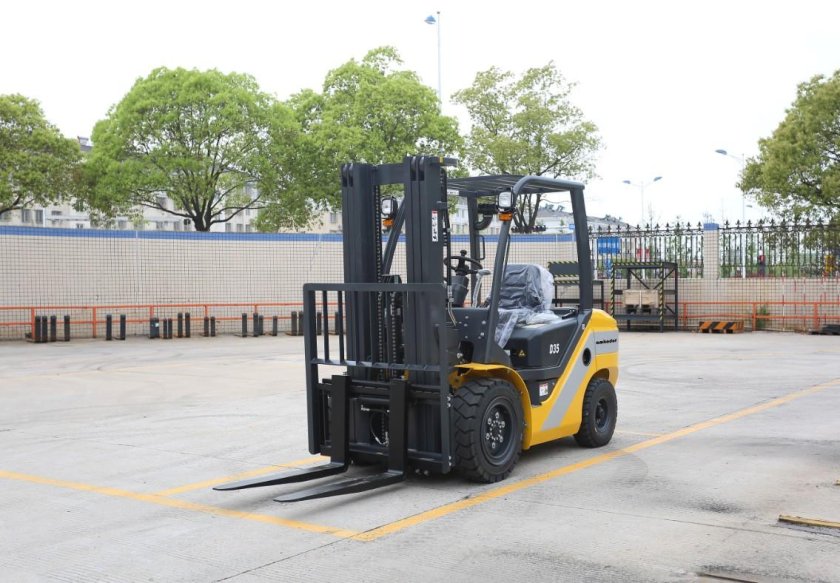 Шантуй вилочный погрузчик