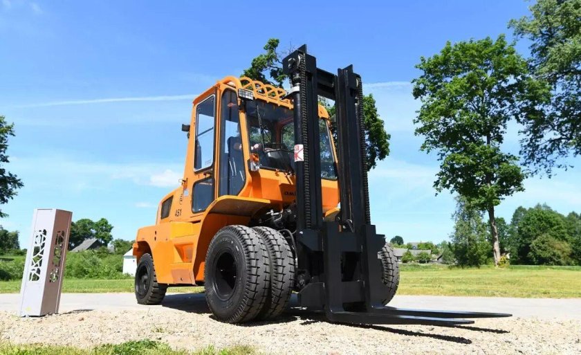 Автопогрузчик вилочный Амкодор 451а