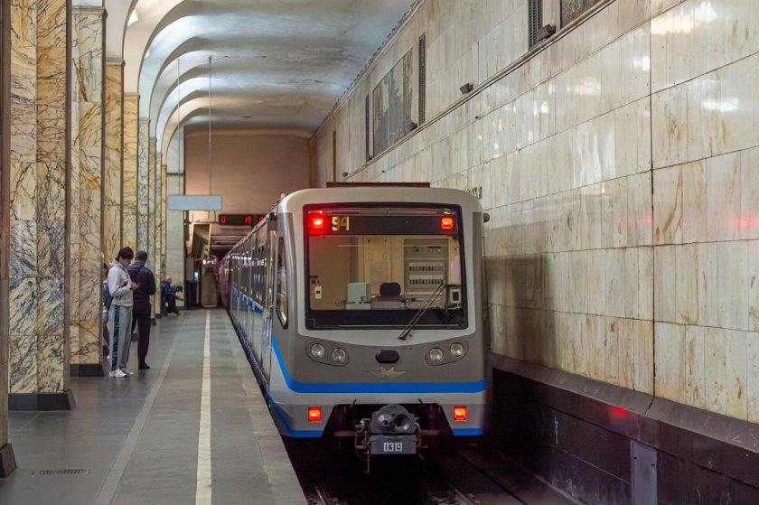 Москва вагон метро