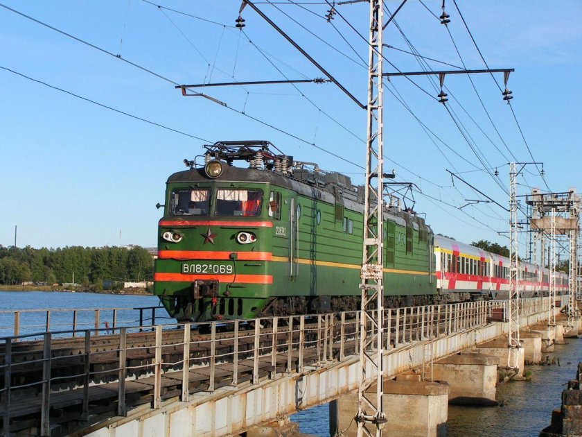 Вл82 электровоз