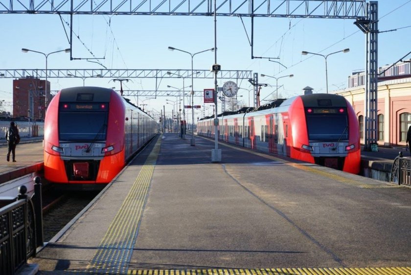 Поезд Ласточка Финляндский вокзал