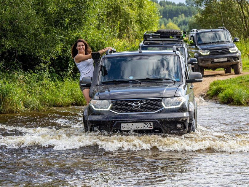 УАЗ Патриот на внедорожье