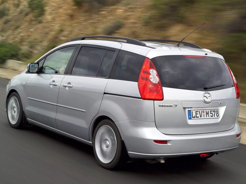 Mazda5 компактвэн 2005