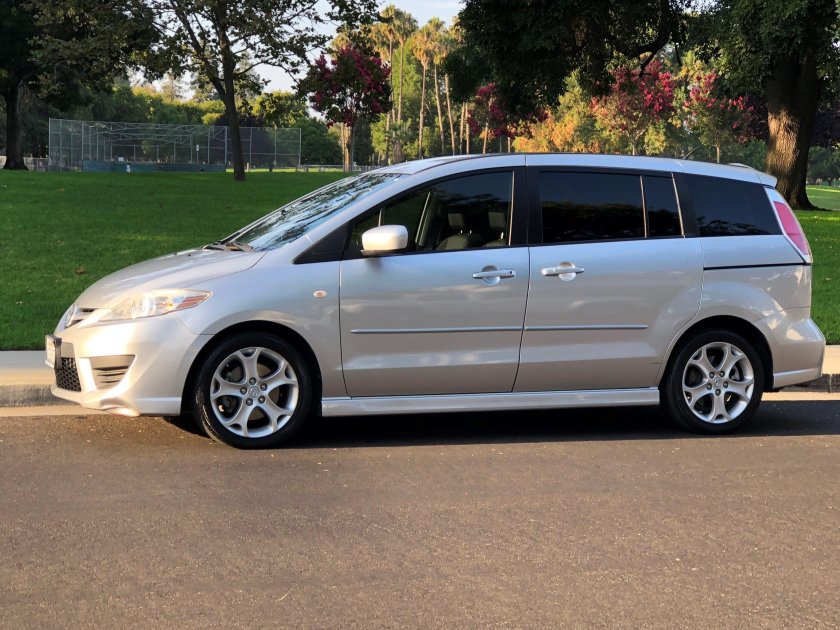 Мазда минивэн 7