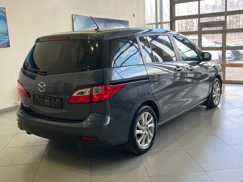 Мазда 5 универсал