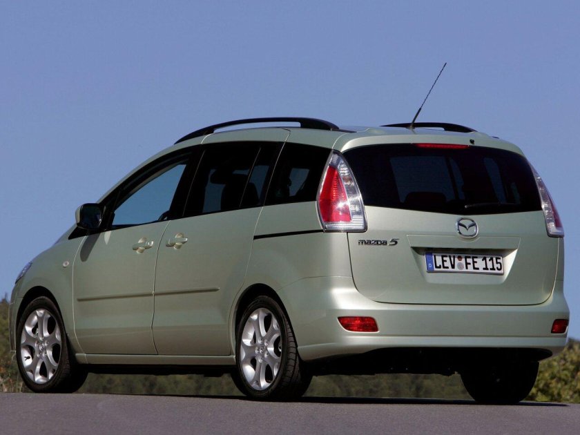 Mazda5 компактвэн