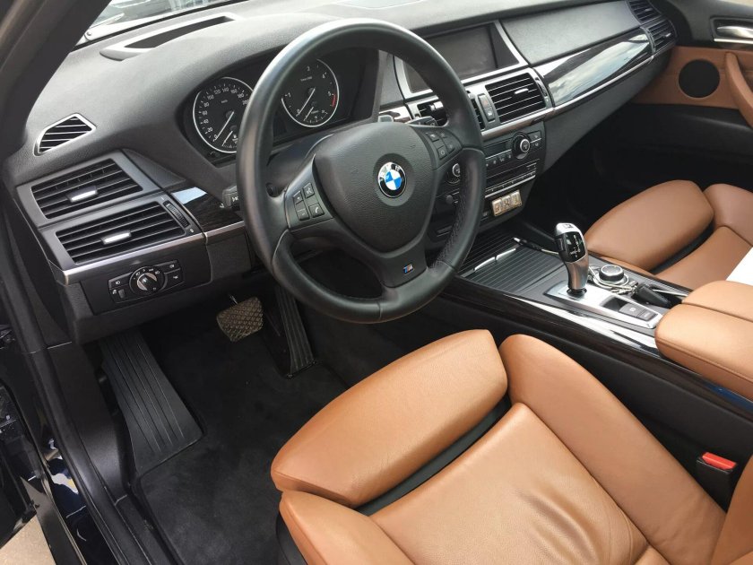 БМВ x5 e70 салон