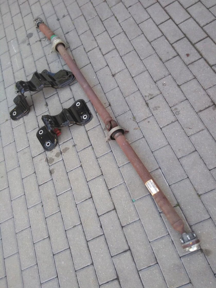 Вал карданный