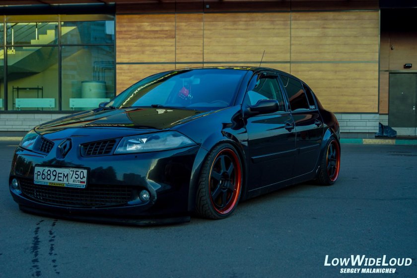 Renault Megane 2 stance