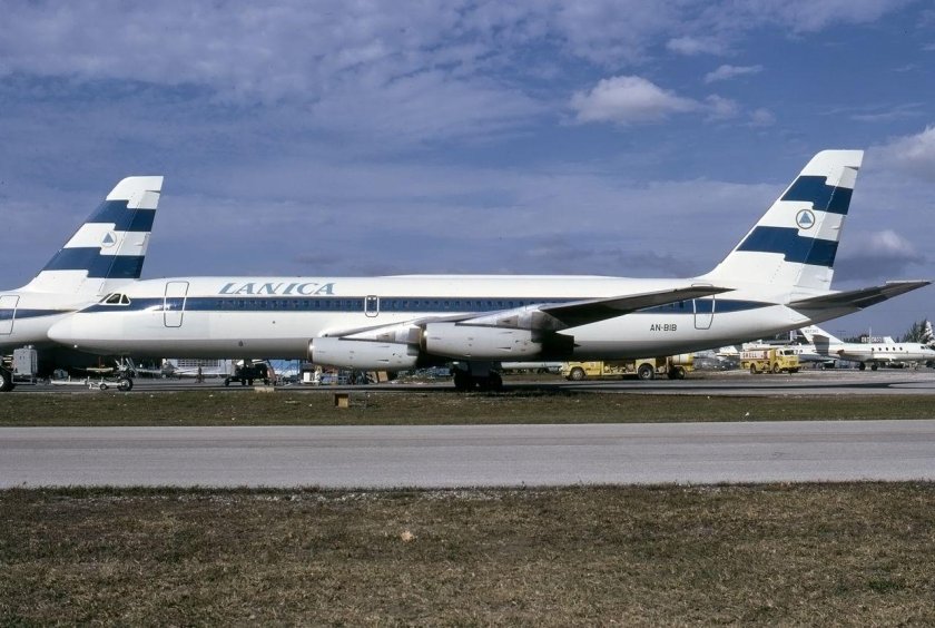 Convair 880