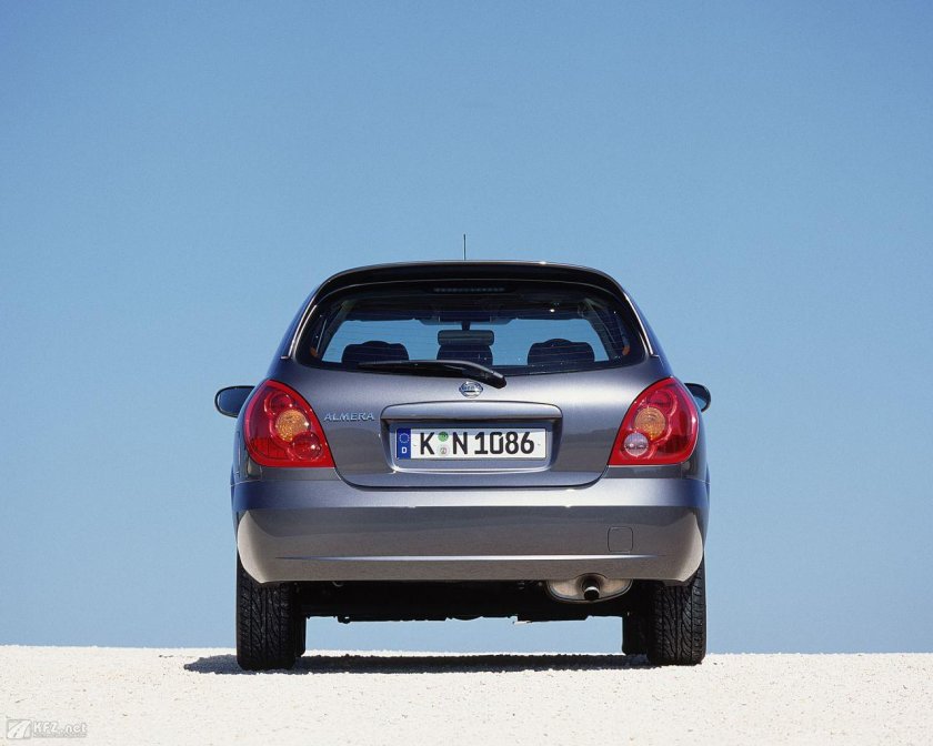 Ниссан Альмера n16 хэтчбек
