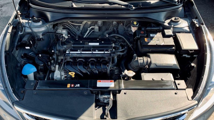 Киа Рио 3 под капотом