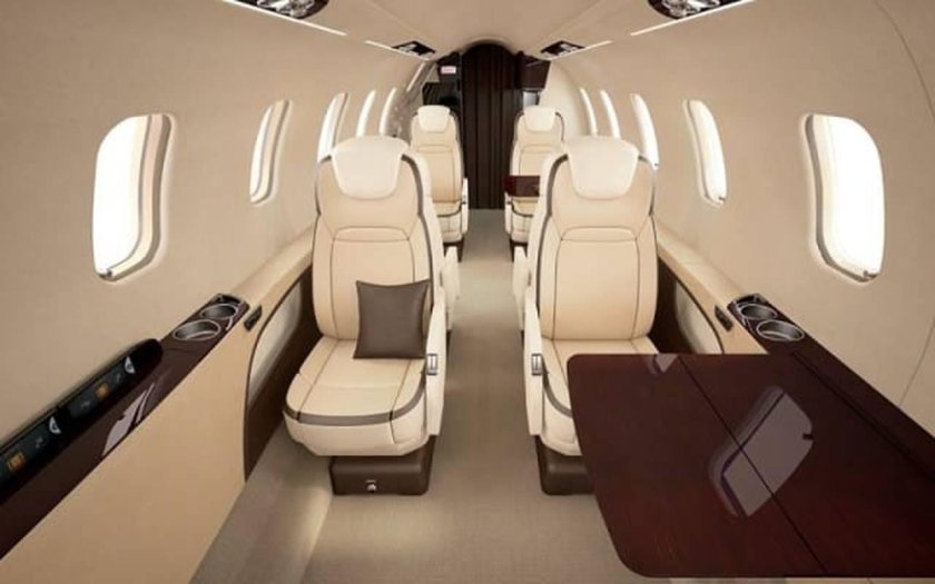 Learjet 75 салон