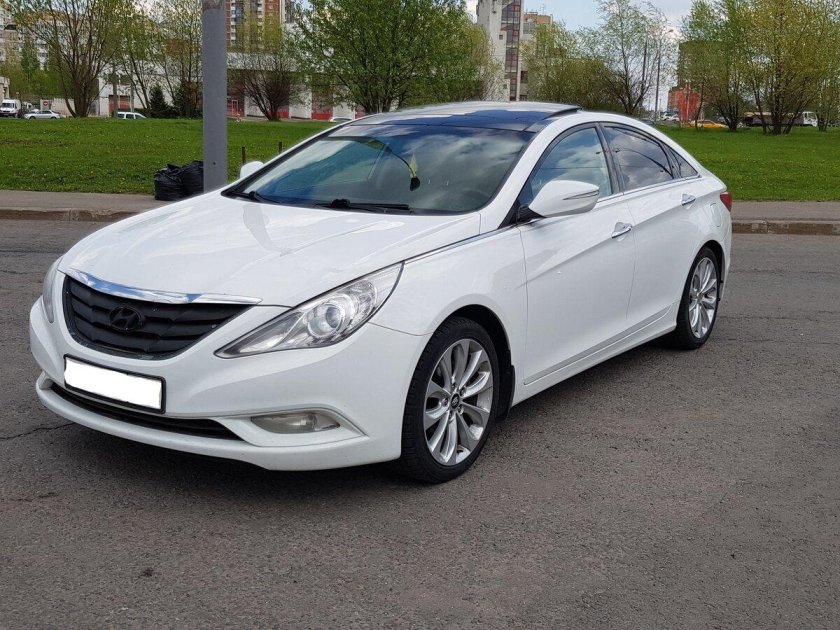 Hyundai Sonata 2011