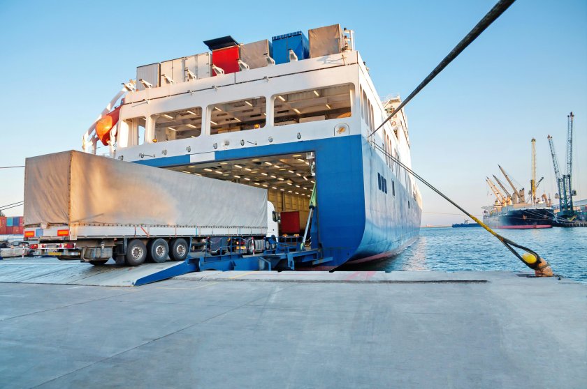 Ролкер РО РО